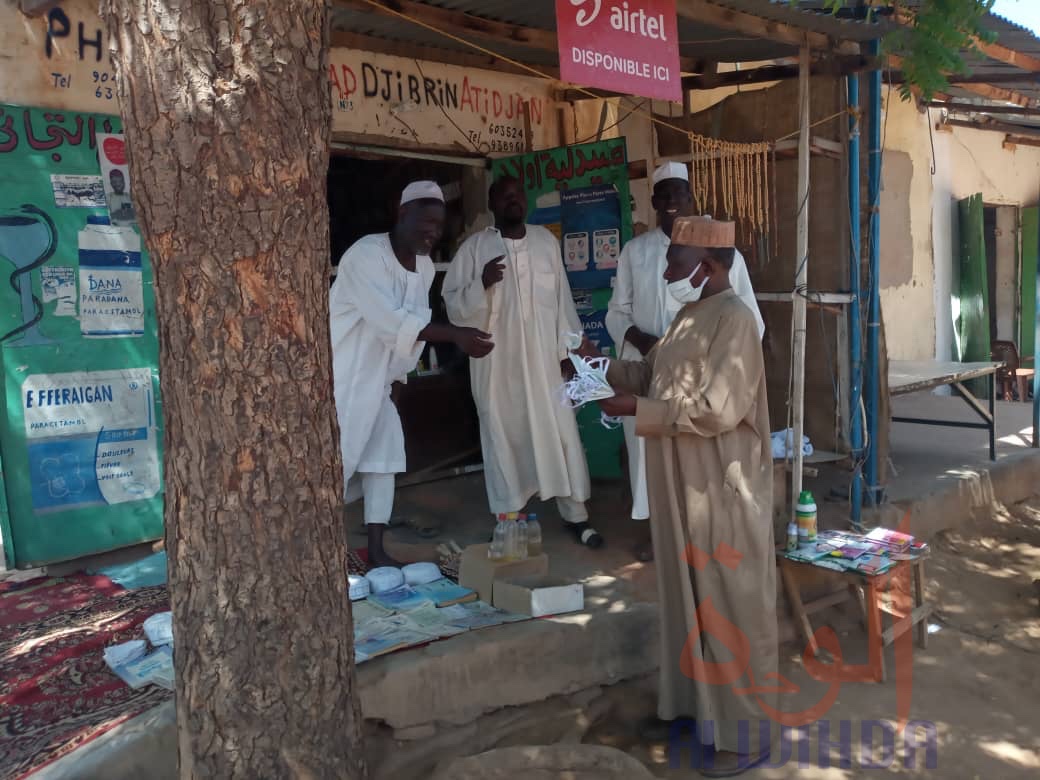 Tchad - Covid-19 : Abdelkerim Ahmadaye Bakhit vient en aide à la province de Sila. © Mahamat Issa Gadaya/Alwihda Info