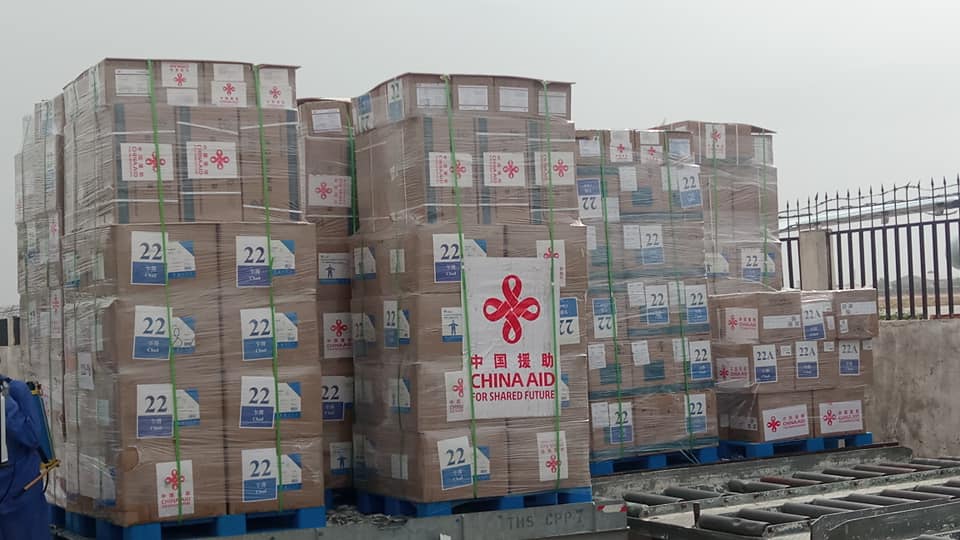 Tchad - Covid-19 : un important don de matériel sanitaire offert par la Chine. © Dr/msp