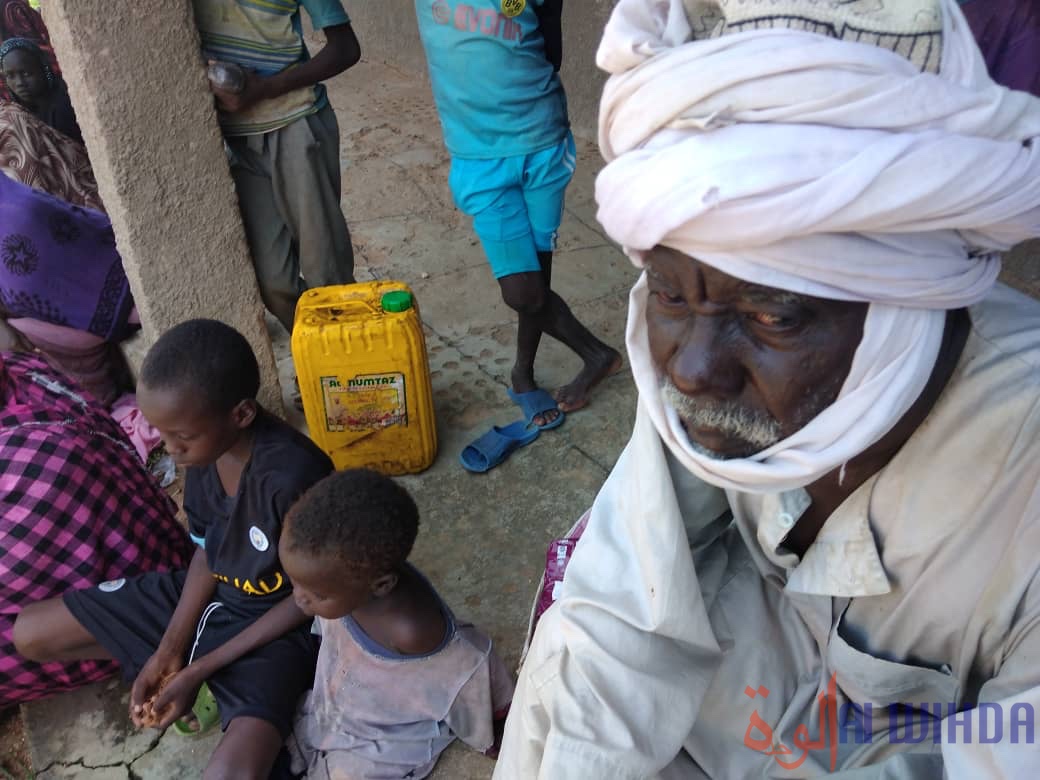 Tchad : des vivres distribués à la population de Kerfi, au Sila. © Mahamat Issa Gadaya/Alwihda Info