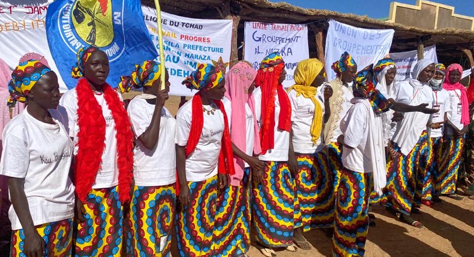 Tchad : La députée Amouna Liady auprès de la population de Tissi