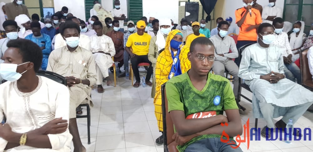 Tchad : "nous avons le devoir d'aider ces jeunes", Naïr Abakar