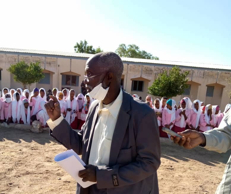 Tchad : des journalistes encouragent les élèves d'Abéché à l'écriture en milieu scolaire