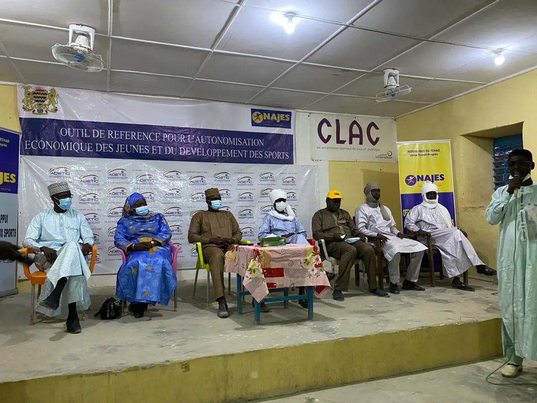 Tchad : la jeunesse de Mao échange avec des membres du gouvernement