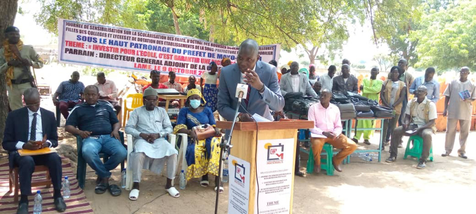 Tchad : 30 filles reçoivent des bourses scolaires à Lamé