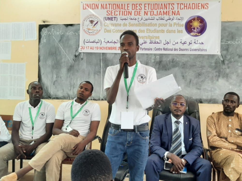 Tchad : l’UNET appelle les étudiants à la discipline dans les bus universitaires