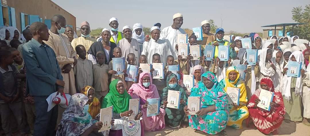 Tchad : Al Rahma offre des livres aux écoliers d'Abéché