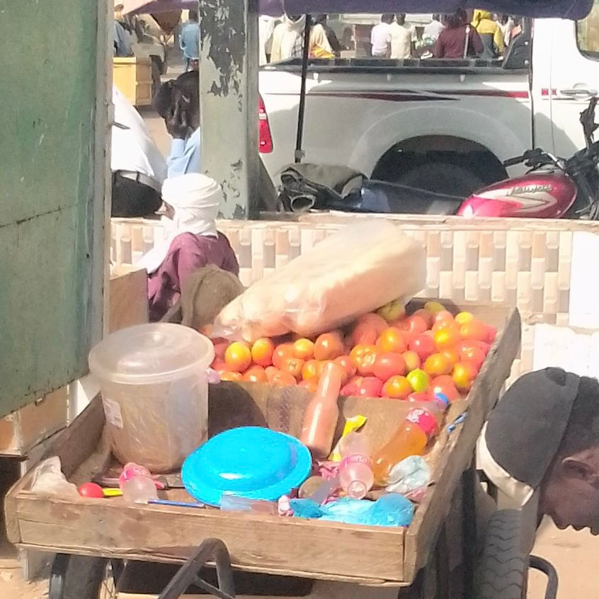 Tchad : vente de sandwich dans la rue, l’hygiène négligée