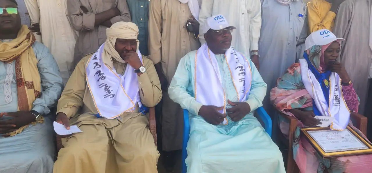 Tchad : le conseiller national Mahamat Saleh Daoud sensibilise Djourouf Al-Ahmar pour un vote "Oui"