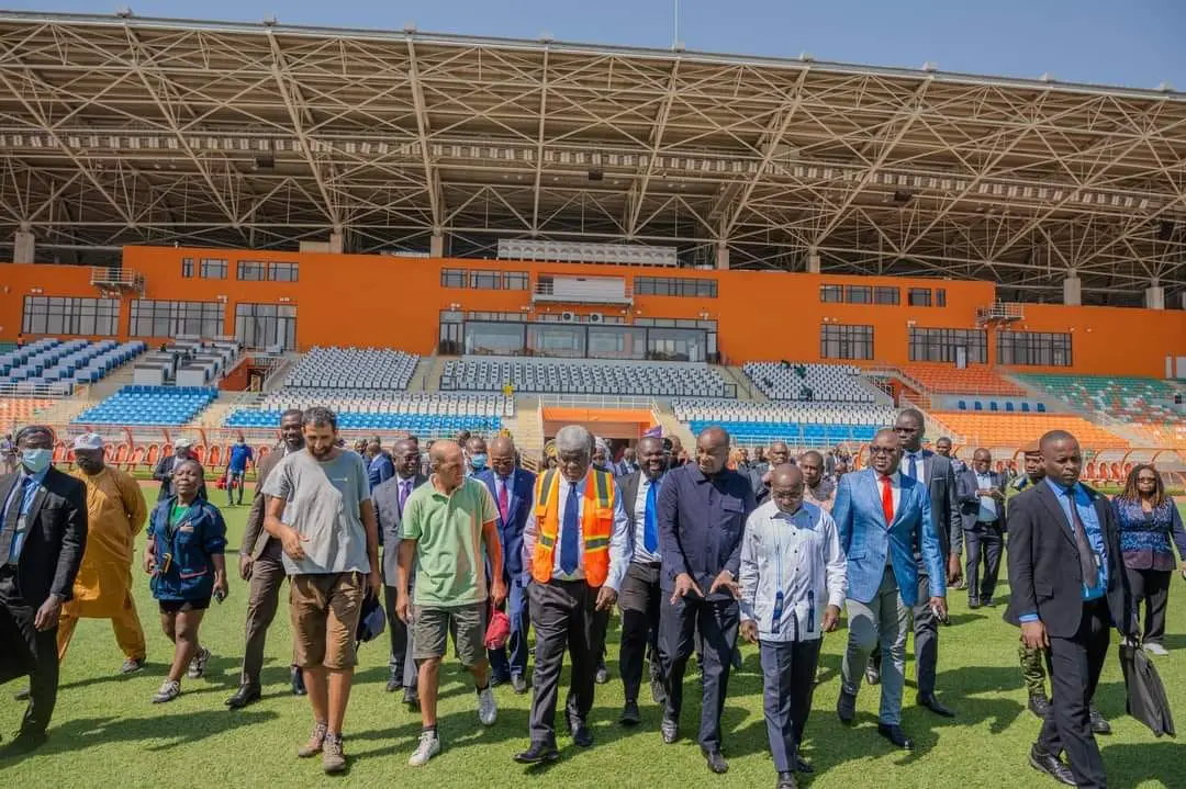 Côte d’Ivoire : Le Premier ministre inspecte les infrastructures de la CAN 2024