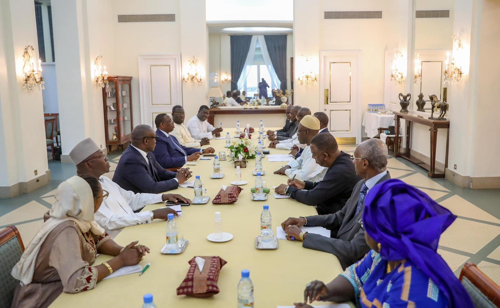 Sénégal : la président Macky Sall reçoit le Collectif des parrainages invalidés pour la présidentielle