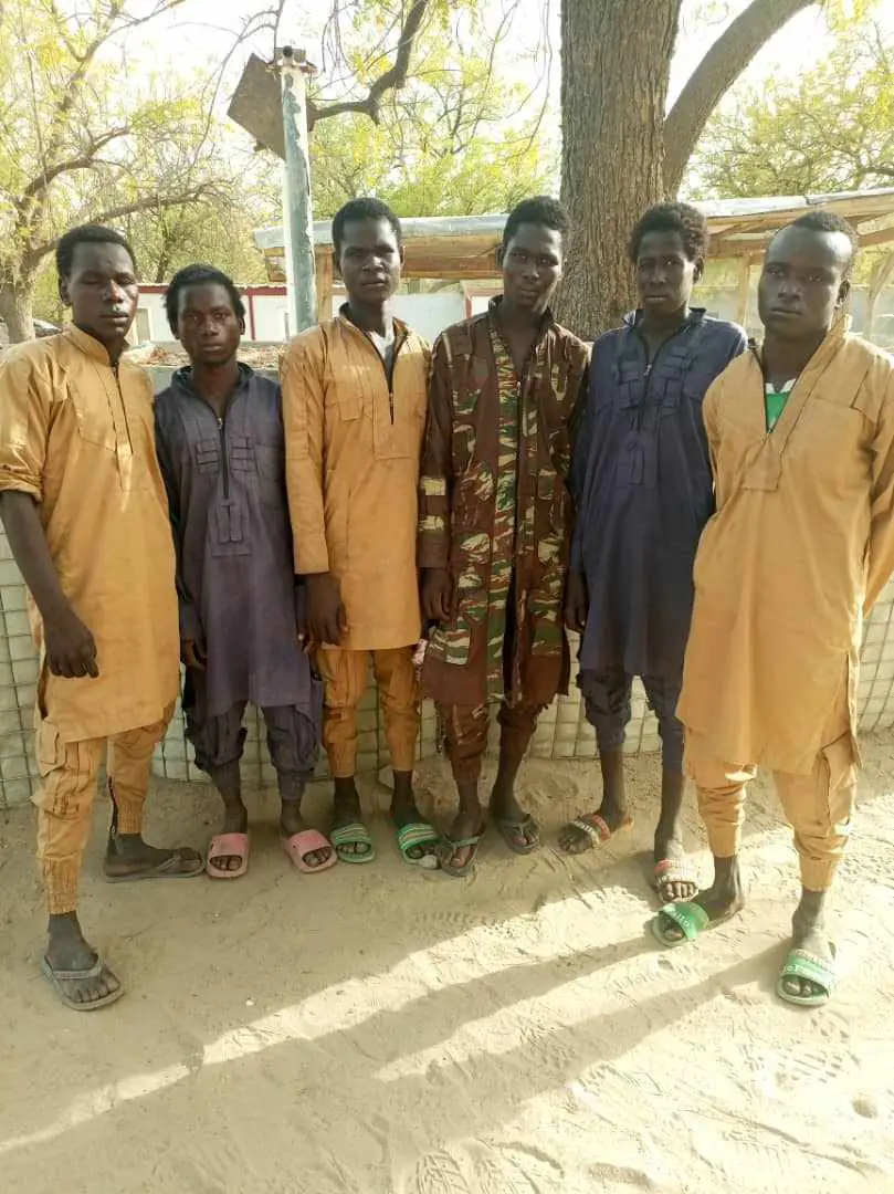 Nigéria : un commandant du groupe terroriste Boko Haram et cinq combattants se rendent à la FMM