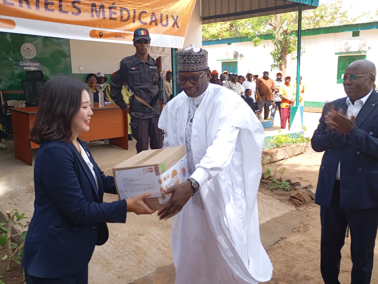 Tchad : l’UNFPA offre des matériels médicaux à la délégation provinciale de la Santé du Logone Oriental