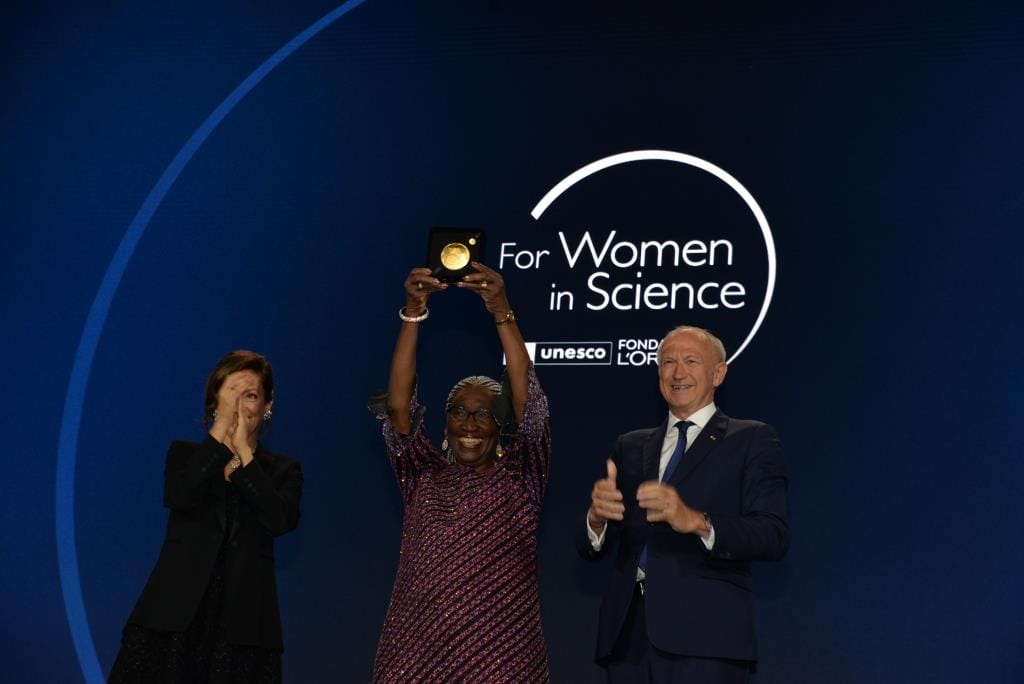 Prix UNESCO-L’Oréal 2024 : la Camerounaise Rose Leke à l'honneur