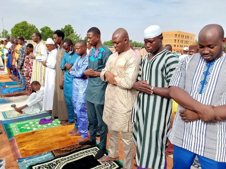 Burkina Faso - Célébration de l'Aïd El Adha : le Président Ibrahim Traoré appelle les fidèles musulmans à porter le Burkina Faso dans leurs prières