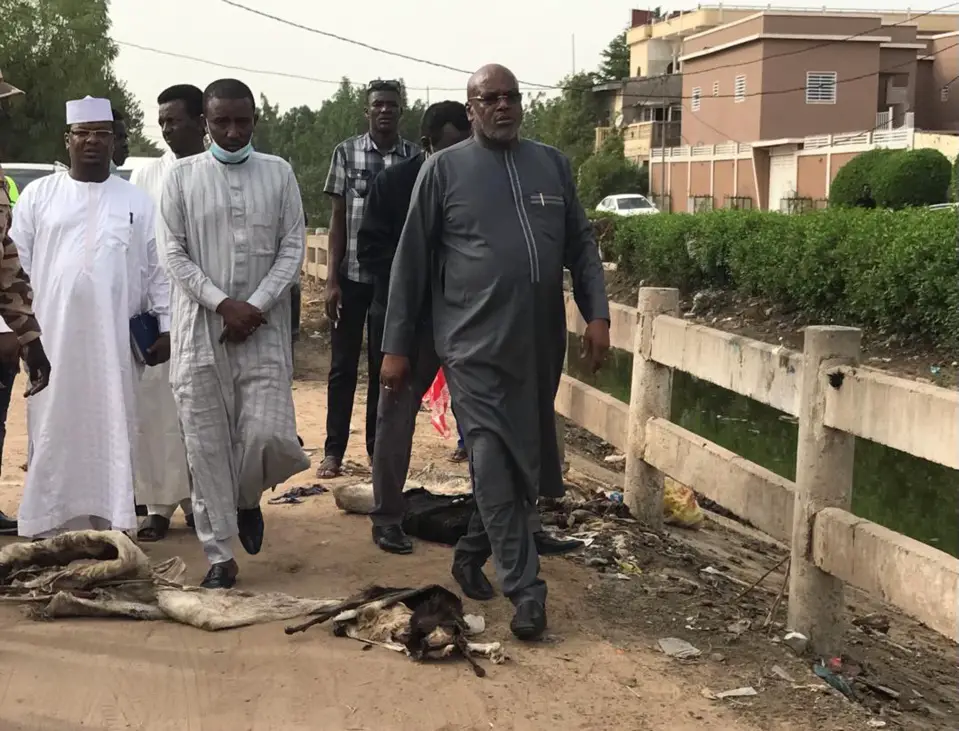 N’Djamena : le ministre de l’Aménagement exige des actions concrètes contre les dépôts d’ordures sauvages