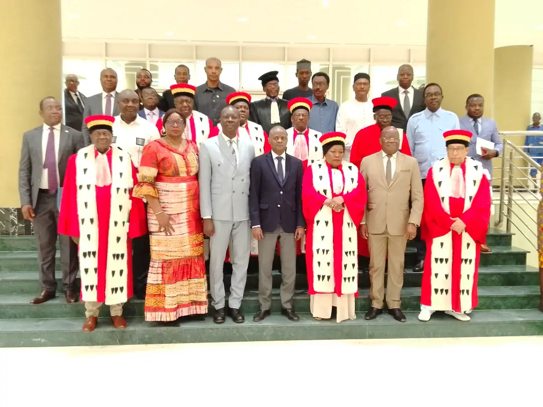 CEMAC : Beyemé Nguema Nicolas et Wamata Yambouka intègrent officiellement la COSUMAF