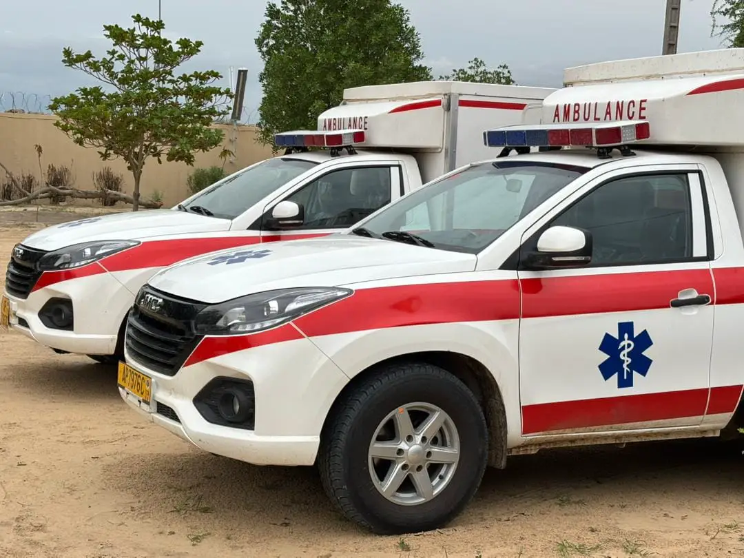 Tchad : Remise de deux ambulances médicalisées à la délégation sanitaire de la province du Barh Elgazel