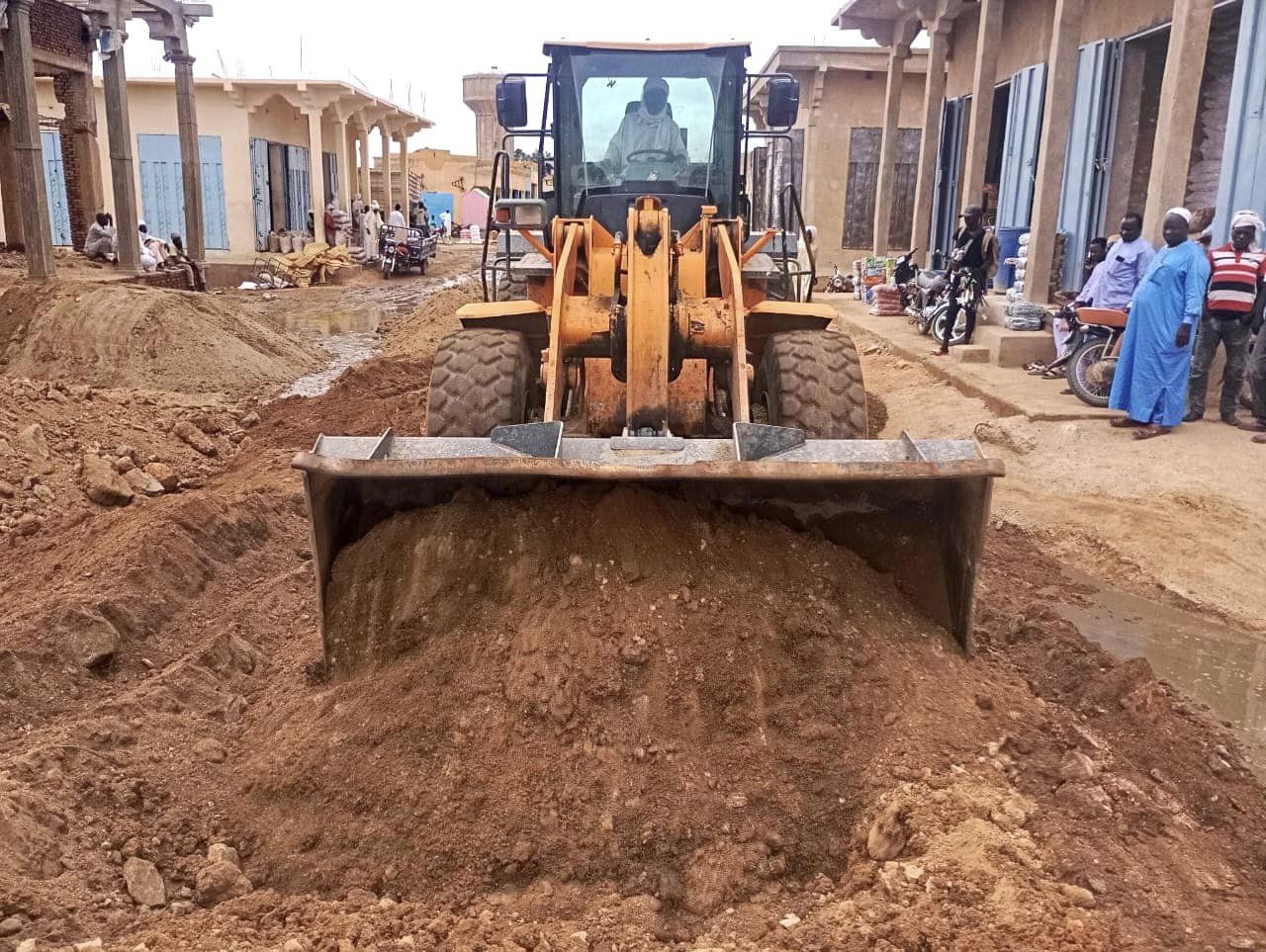 Tchad : La mairie poursuit avec des aménagements et de l'entretien des passages dans le marché moderne d'Abéché