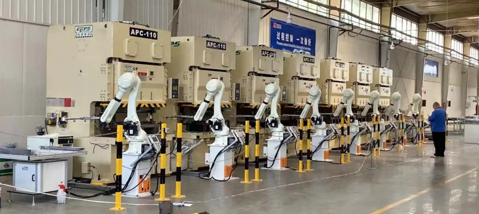 Photo shows robotic arms designed by Zhuang Yongchun and his team. (Photo provided by Zhuang Yongchun)