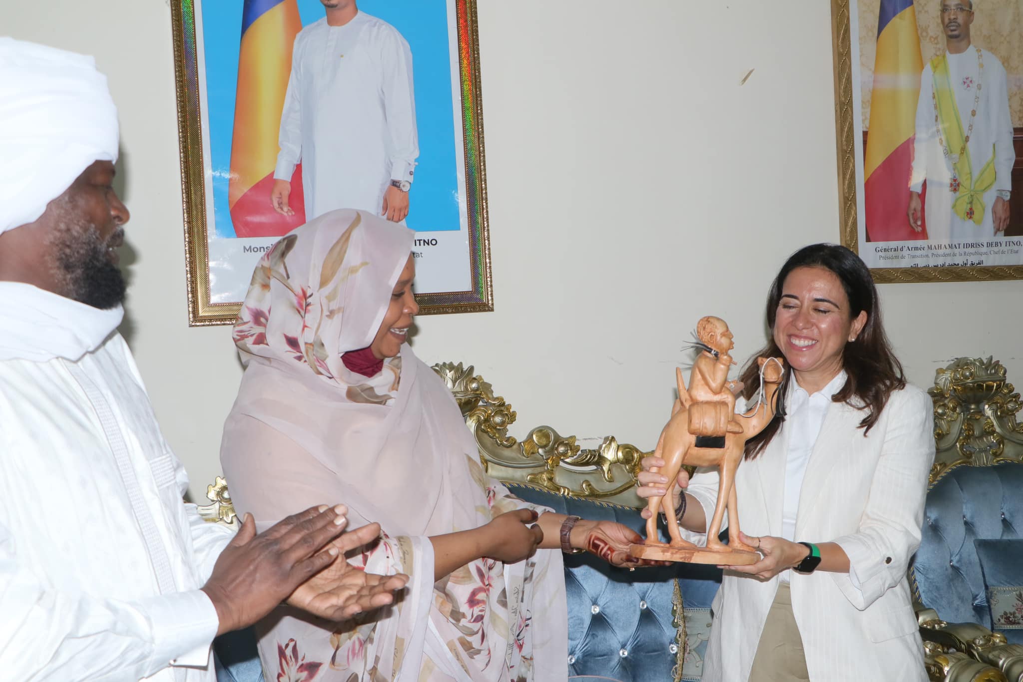 Tchad : Visite conjointe de la Ministre déléguée auprès du Ministre des Affaires Étrangères et de la Sous-Secrétaire d'État émiratie à Abéché