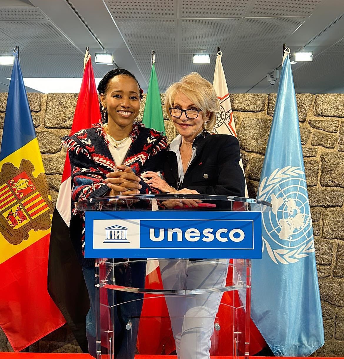 Culture : Le Tchad fièrement représenté à l'exposition "Color for the planet" au siège de l’Unesco à Paris