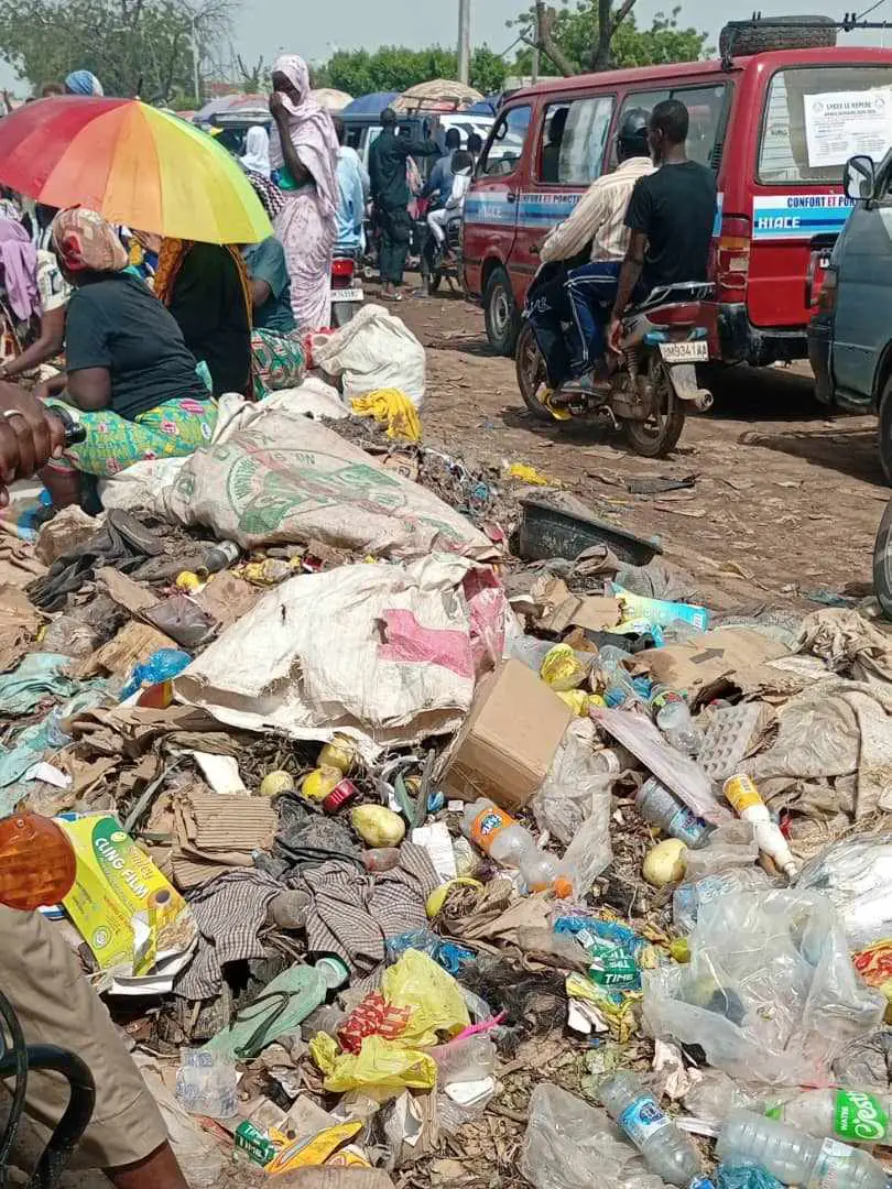 Tchad : gestion des ordures au marché de Dembé, une situation qui nécessite une urgence