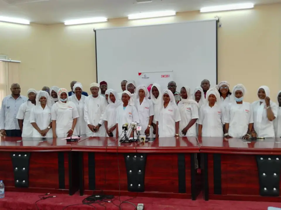 Tchad : 20 filles formées aux métiers de sage-femme, honorées par le Ministère de la Santé grâce au projet SWEDD