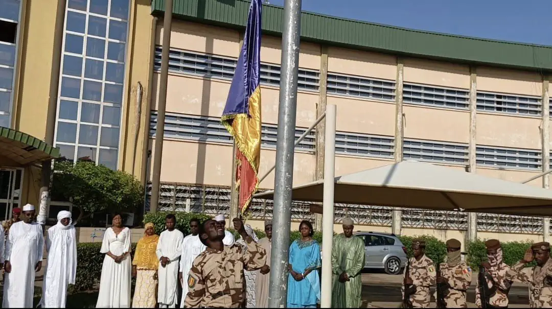 Tchad : Levée des couleurs au ministère de la Santé publique : un hommage au service public