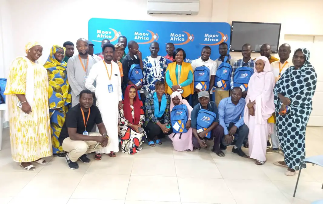 Tchad : Moov Africa récompense les gagnants de la Promo Quiz kits scolaires