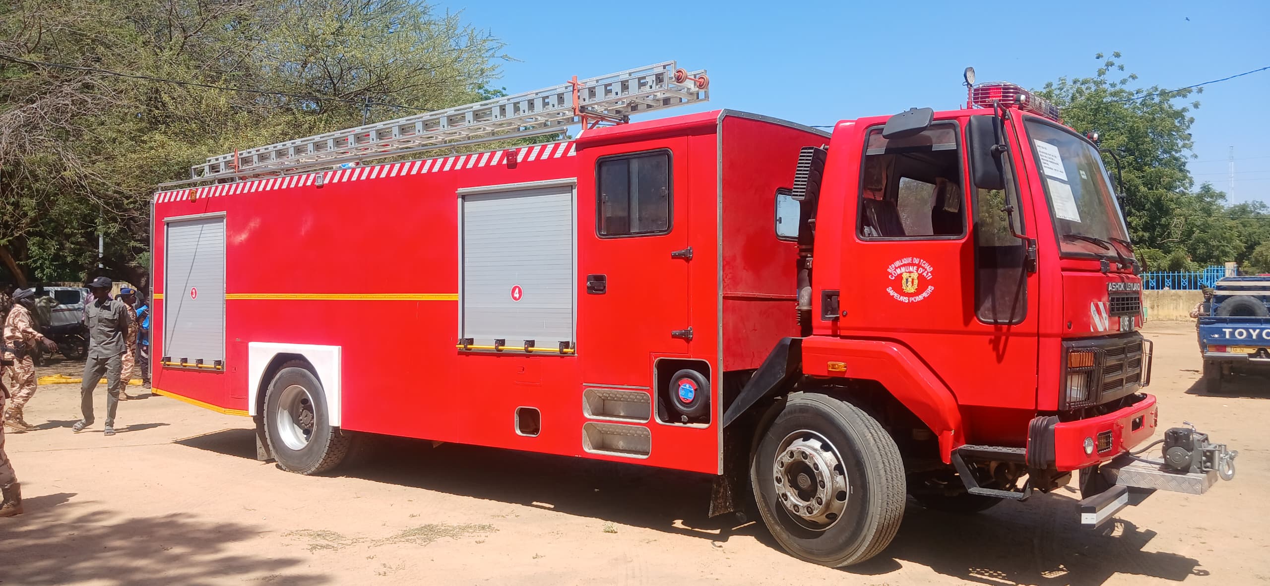 Tchad : le gouvernement renforce la commune d’Ati avec un véhicule de sapeurs-pompiers et des équipements