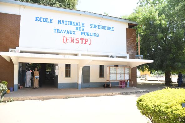 Tchad - L'ENSTP ouvre ses portes au public : Une journée dédiée aux sciences et techniques du bâtiment