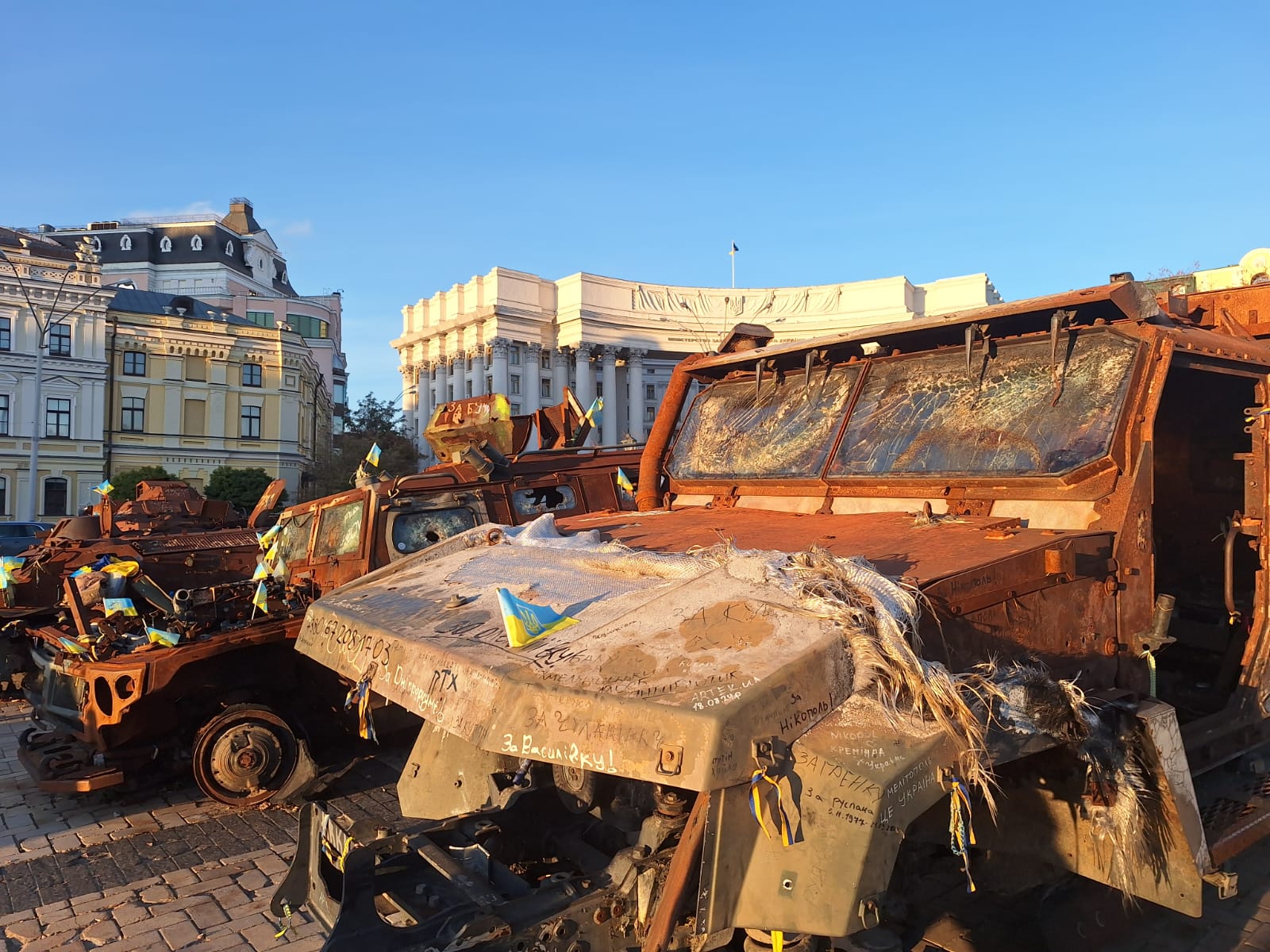 Au cœur de la guerre : La vie quotidienne en Ukraine après 1000 jours de conflit