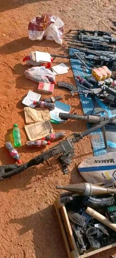 Niger - Niamey : Saisie d'armes et de munitions dissimulées dans des charrettes