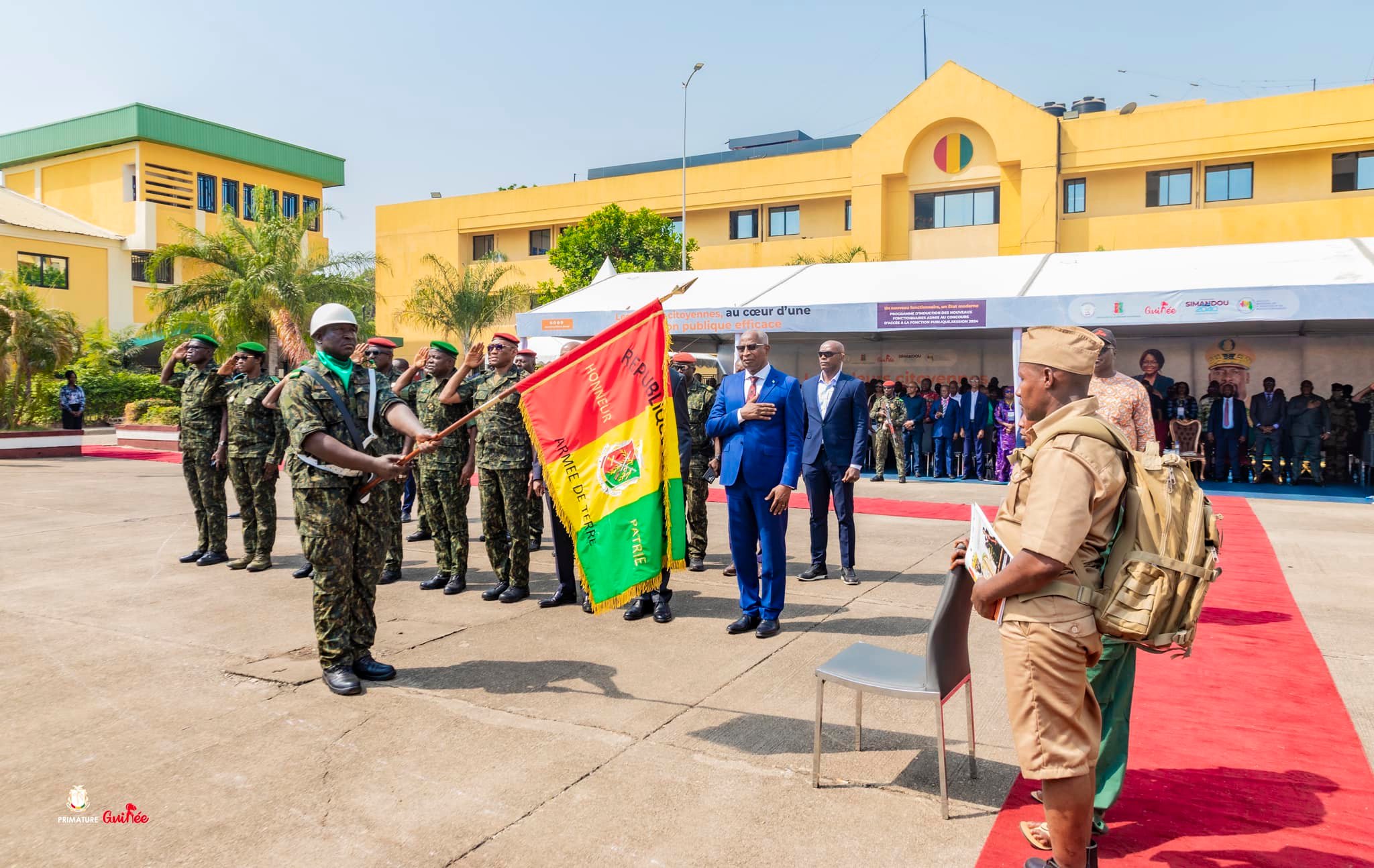 Guinée : 2 000 nouveaux fonctionnaires entament une formation civilo-militaire