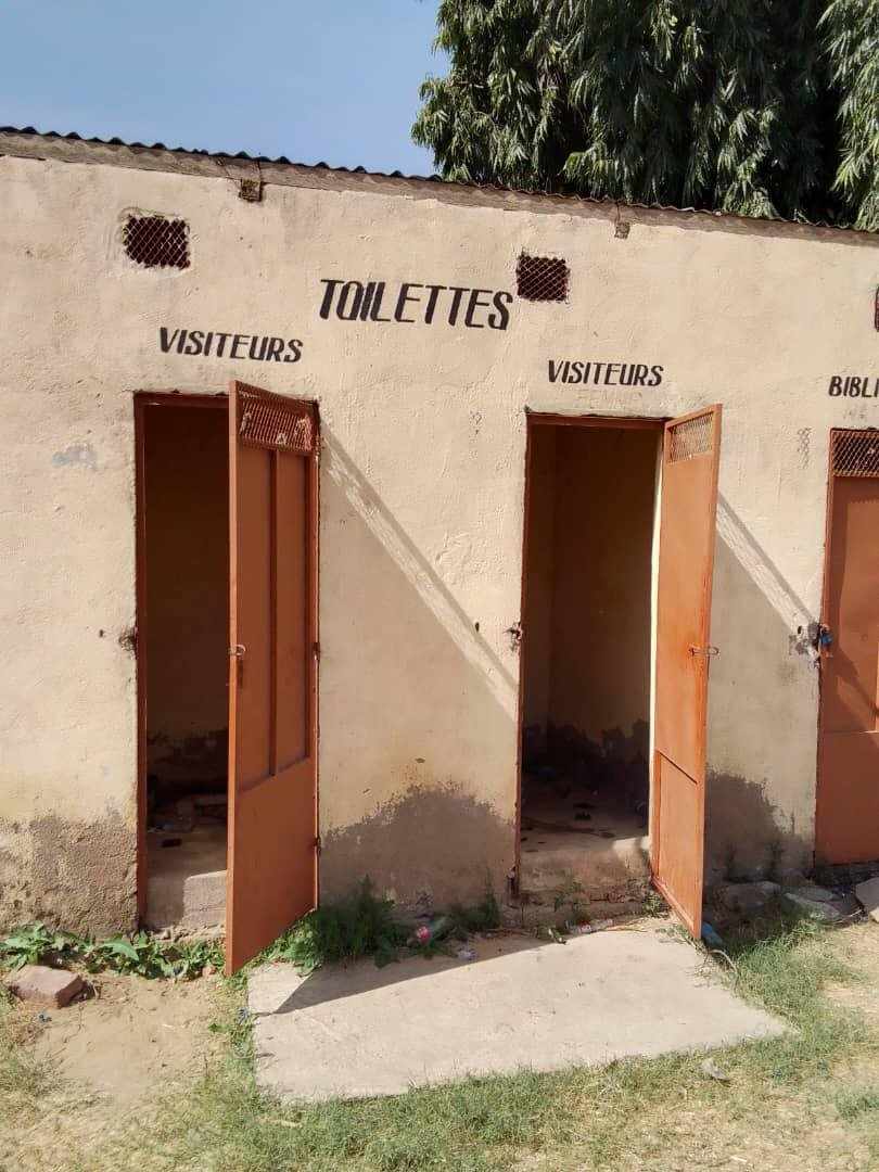 Tchad : des toilettes impraticables dans certaines institutions d'État