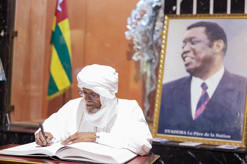 Togo : des anciens dirigeants honorent la mémoire du général Gnassingbé Eyadéma, père de la nation