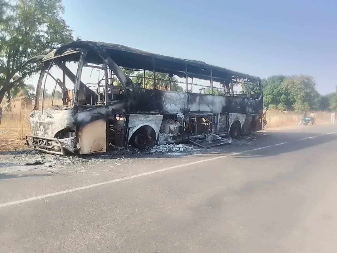 Tchad : un bus de l'agence Kinkig calciné sur l’axe Bébédjia-Moundou