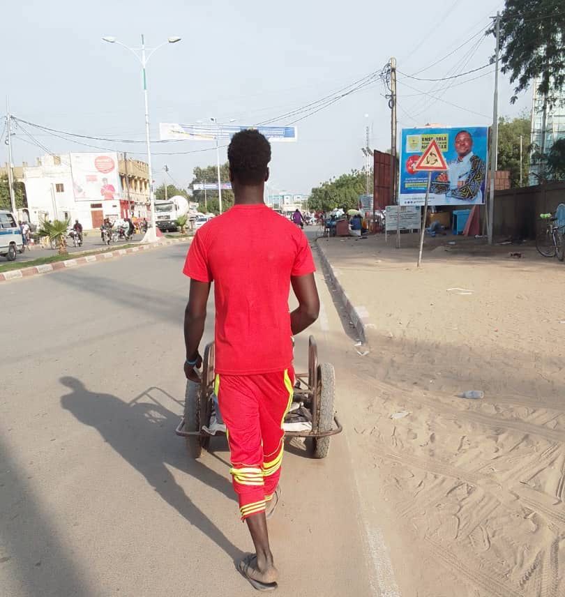 Tchad : Le pousse-pousse, une solution de transport et de survie face au chômage