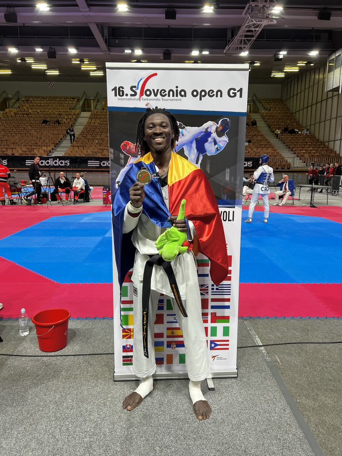 Betel Casimir décroche l'or en Slovénie et illumine le taekwondo tchadien