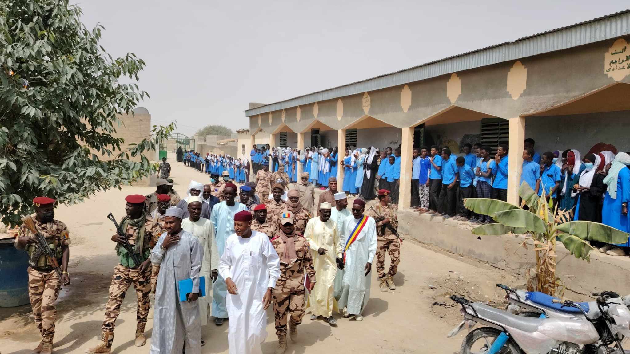 Tchad : le délégué général du gouvernement du Kanem visite les établissements scolaires de Mao