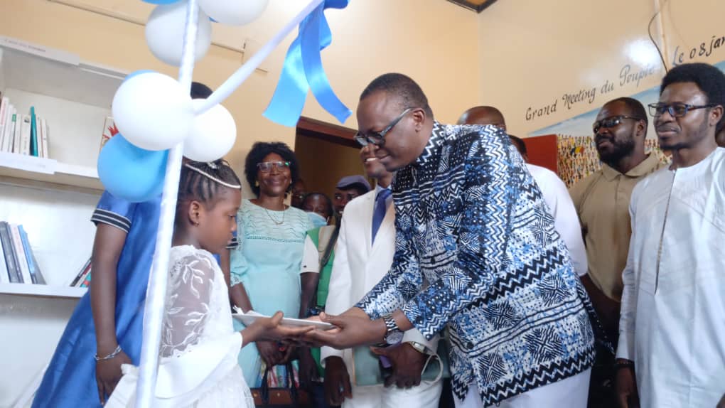 Tchad : Le Labo Illim, une bibliothèque inaugurée par les femmes du parti Les Transformateurs