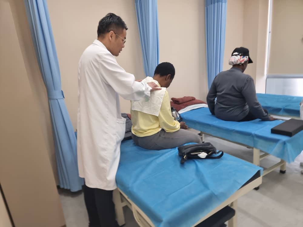 ​Chine : La médecine traditionnelle chinoise entre modernité et inclusion des personnes malvoyantes