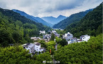 Eco-friendly rural tourism helps lift villagers in Central China out of poverty