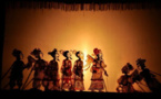 Traditional Chinese shadow puppetry achieves innovative development