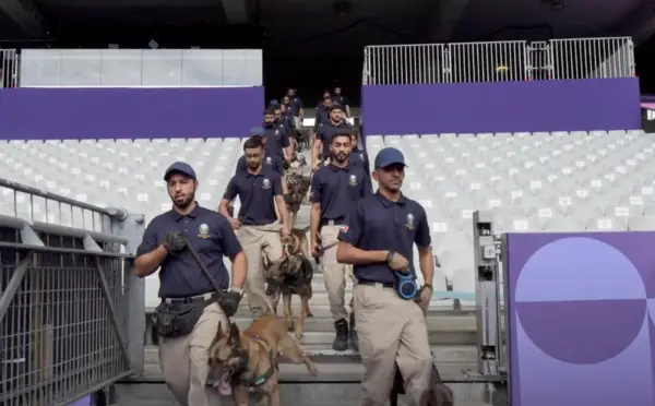 La police des Émirats arabes unis aide à sécuriser les Jeux olympiques de Paris 2024