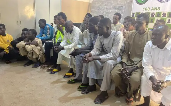 Tchad : Dans un élan de réconciliation nationale, le Président Déby accorde sa grâce à 22 membres du FNDJT condamnés à 5 ans de prison