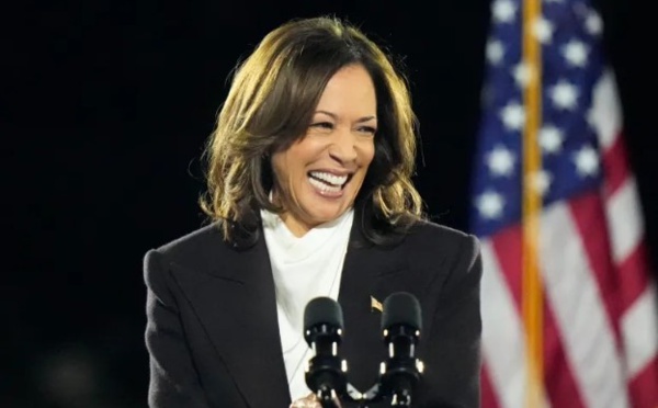 Présidentielle américaine : Kamala Harris prononce sa plaidoirie et promet l'unité avant le jour du scrutin