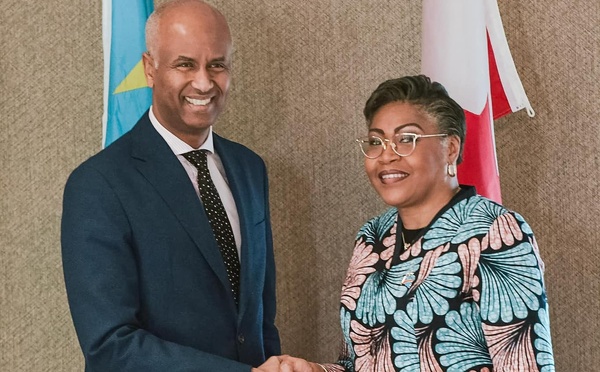 RDC : la Première ministre échange avec le ministre canadien du Développement international