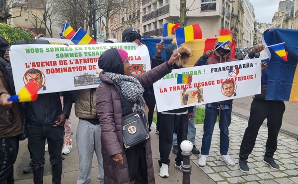 Manifestation à Paris : La diaspora africaine réclame le départ des forces françaises du Tchad