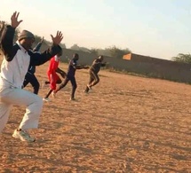 Tchad : Une équipe sportive engagée pour la santé et le bien-être de la communauté à Mongo